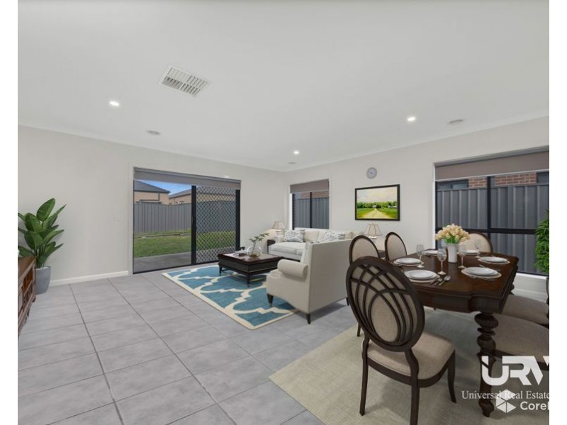 8 Wispering Circuit, Kilmore VIC 3764