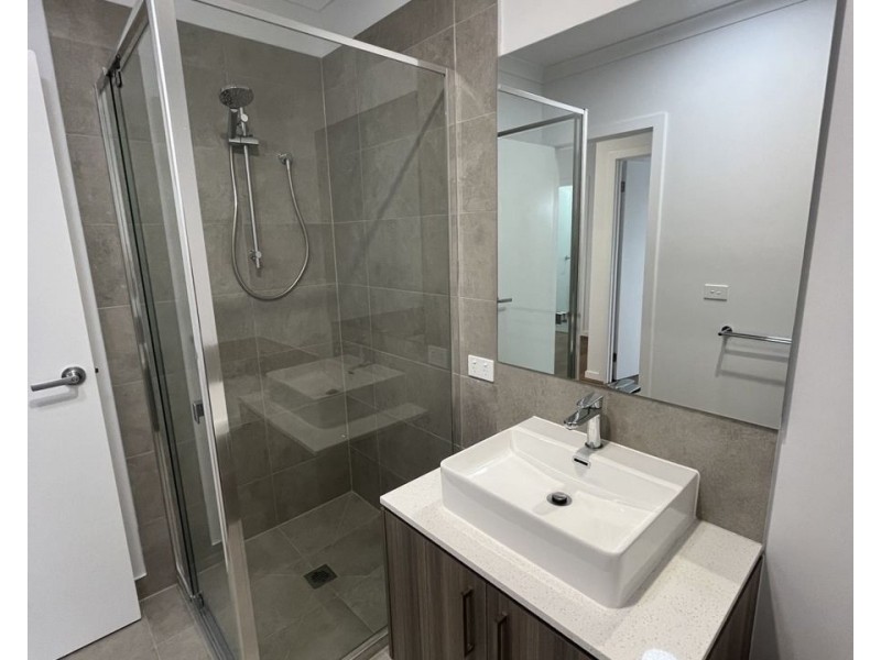 18 Times Street, Kalkallo VIC 3064