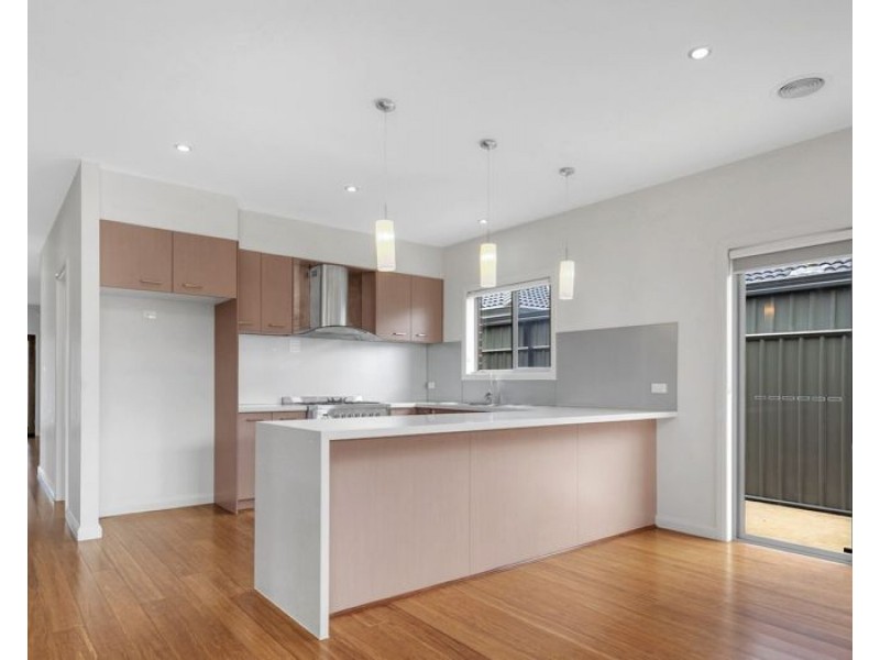 5 Watermill Avenue, Craigieburn VIC 3064