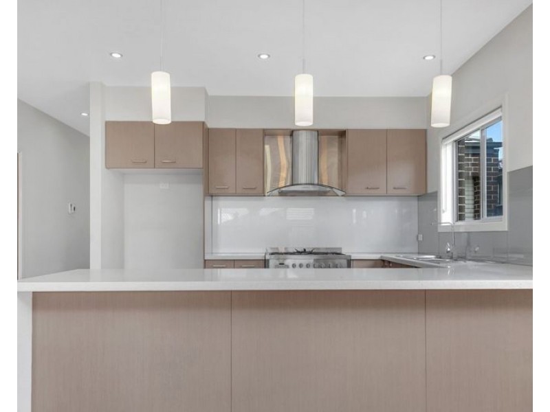 5 Watermill Avenue, Craigieburn VIC 3064