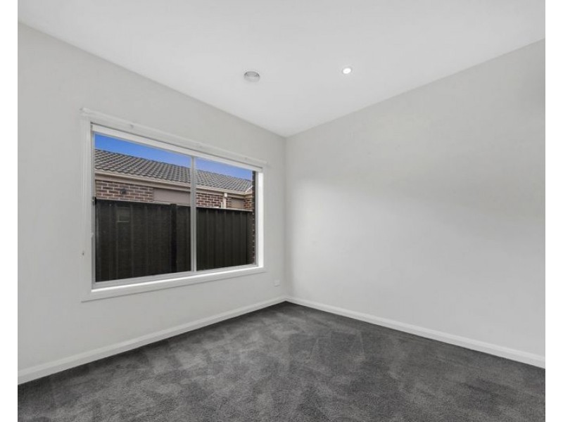 5 Watermill Avenue, Craigieburn VIC 3064