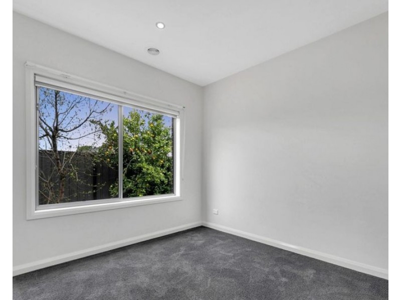 5 Watermill Avenue, Craigieburn VIC 3064