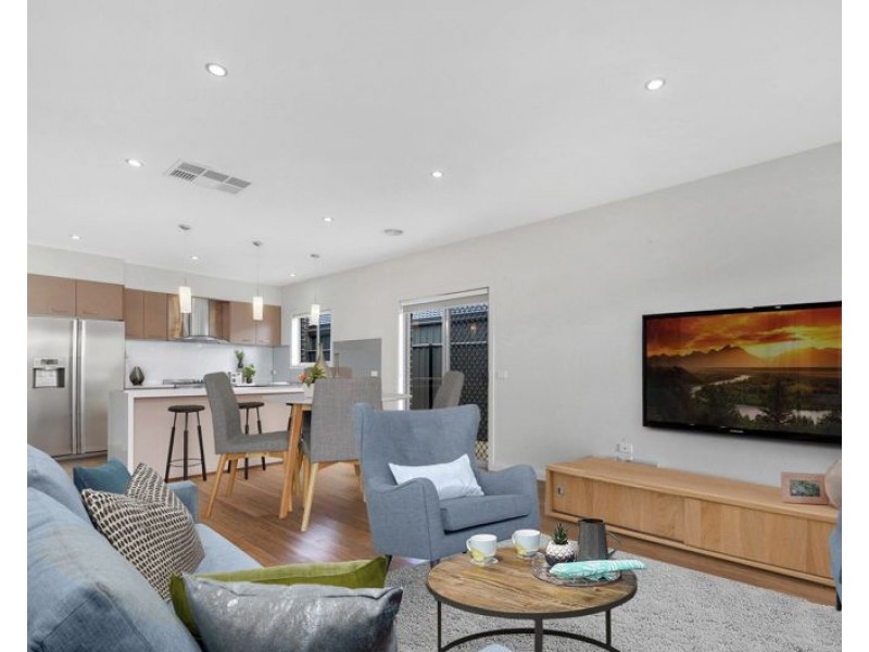 5 Watermill Avenue, Craigieburn VIC 3064