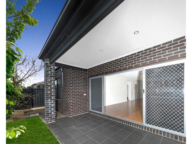 5 Watermill Avenue, Craigieburn VIC 3064