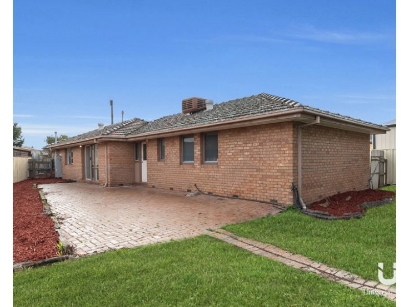 3 Plymouth Court, Craigieburn VIC 3064