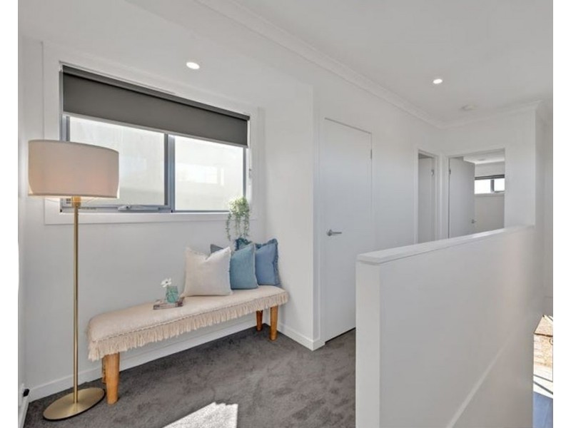 52 Bayano Way, Craigieburn VIC 3064