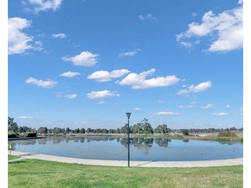52 Bayano Way, Craigieburn VIC 3064