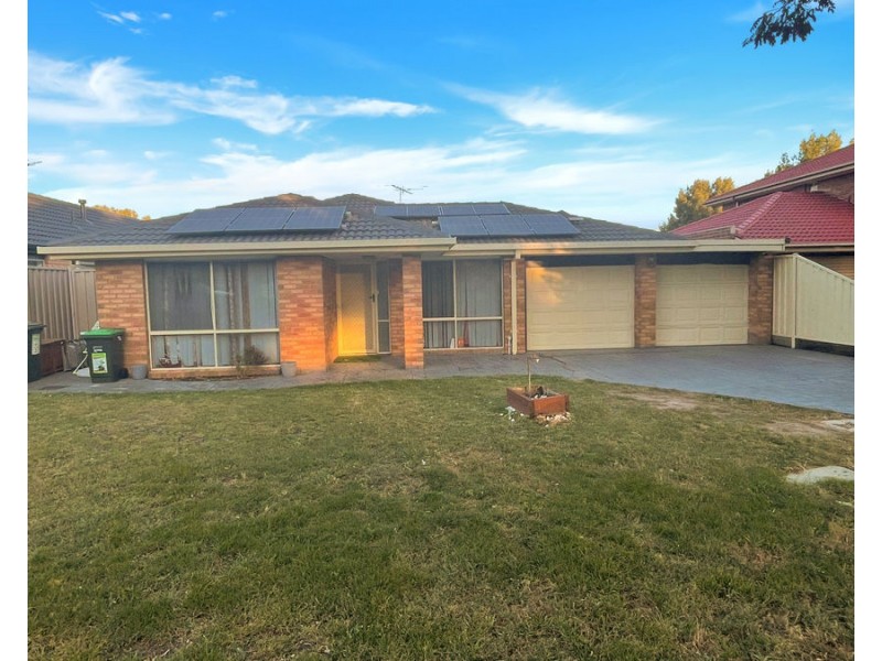 10 Taunton Place, Craigieburn VIC 3064