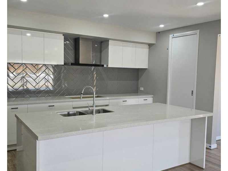 21 Stakes Road, Mickleham VIC 3064
