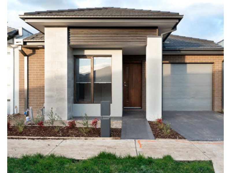 14 Crepe Road, Kalkallo VIC 3064