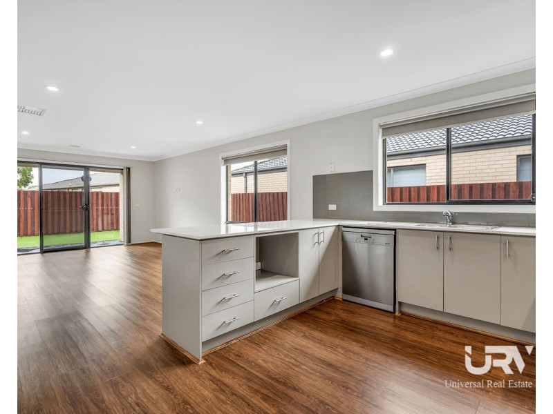 19 Vichy Avenue, Doreen VIC 3754