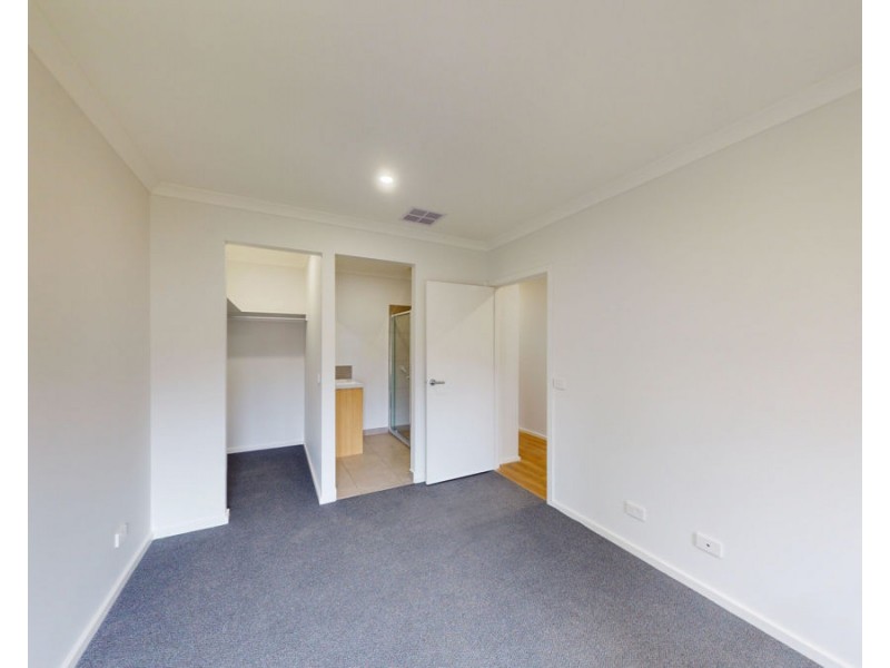 30 Volley Street, Tarneit VIC 3029