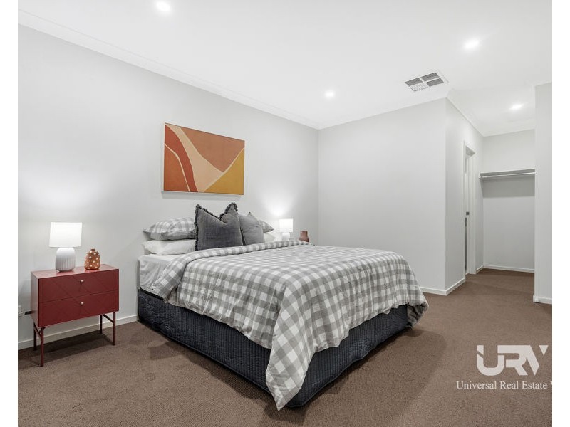 15 Valere Street, Mickleham VIC 3064