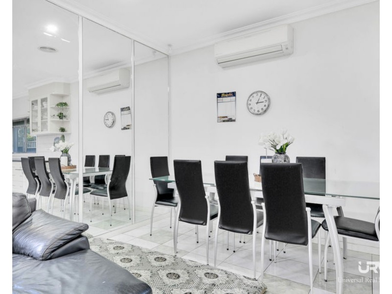 2 Golfview Drive, Craigieburn VIC 3064