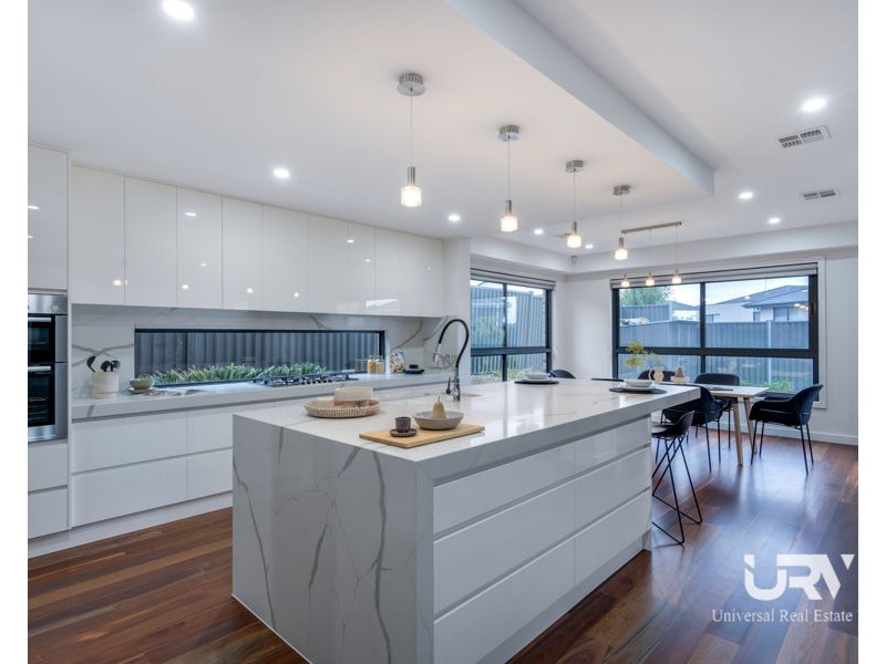 7 Nature Drive, Greenvale VIC 3059