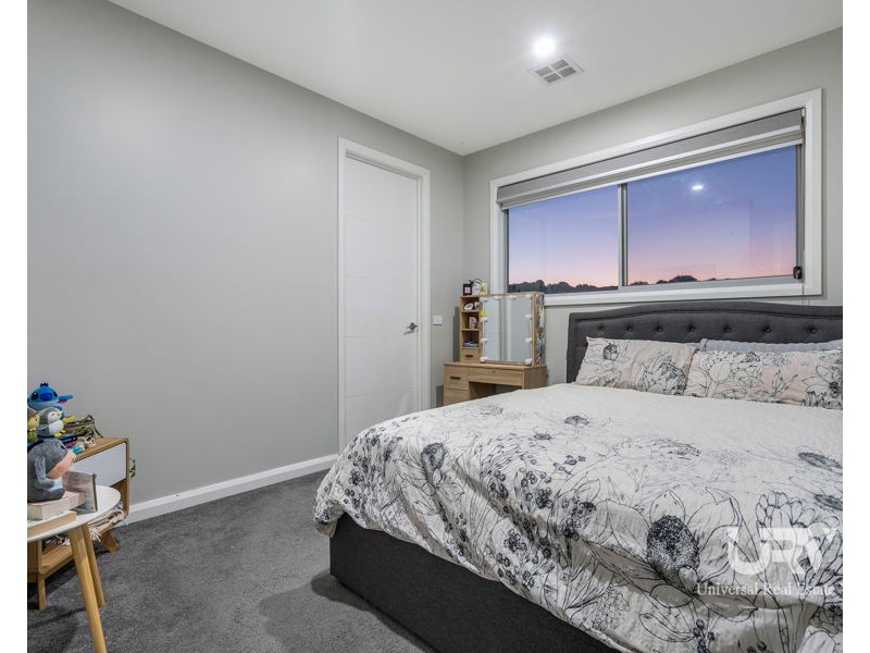 2 Tarlo Court, Craigieburn VIC 3064