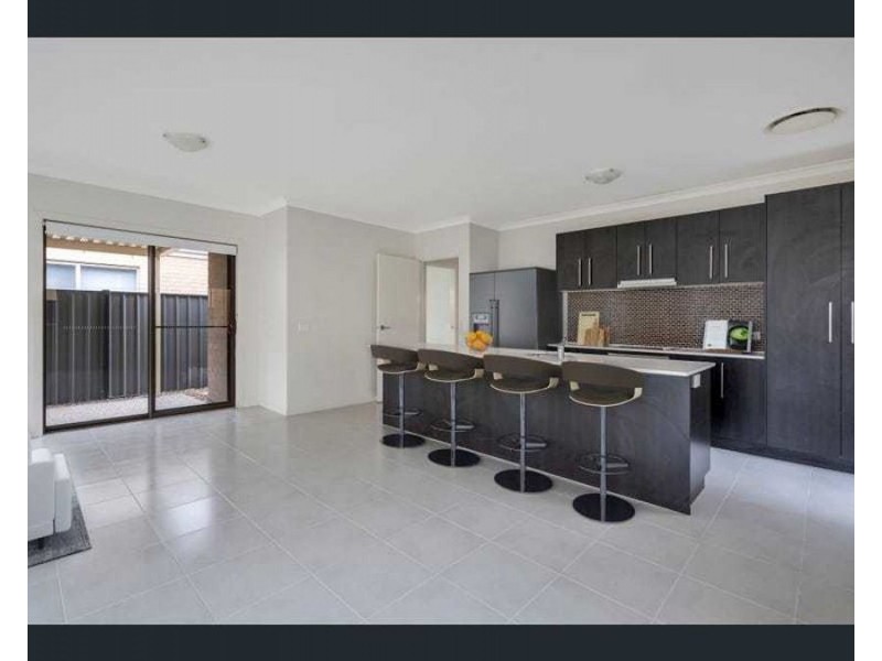 49 Gateshead Street, Craigieburn VIC 3064