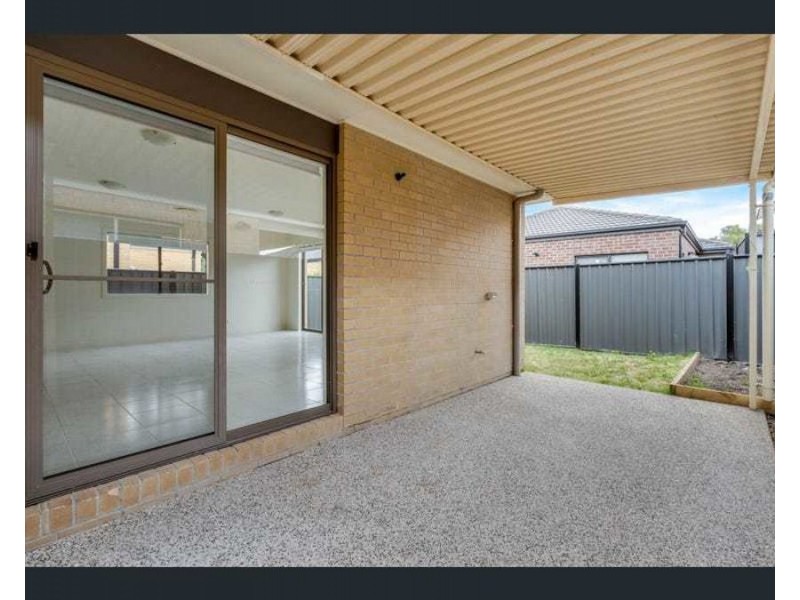 49 Gateshead Street, Craigieburn VIC 3064