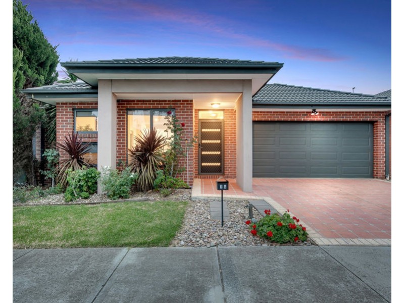 14 Rosleigh Drive, Craigieburn VIC 3064