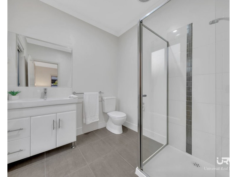 14 Rosleigh Drive, Craigieburn VIC 3064