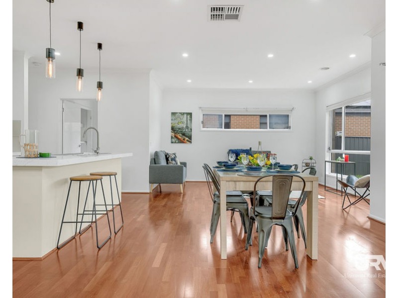 32 Ben Loman Circuit, Craigieburn VIC 3064