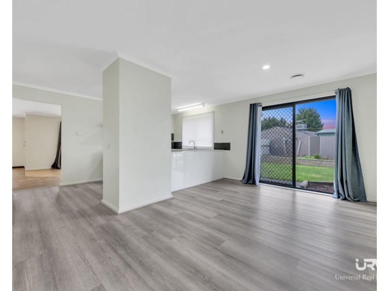 58 Princetown Avenue, Craigieburn VIC 3064