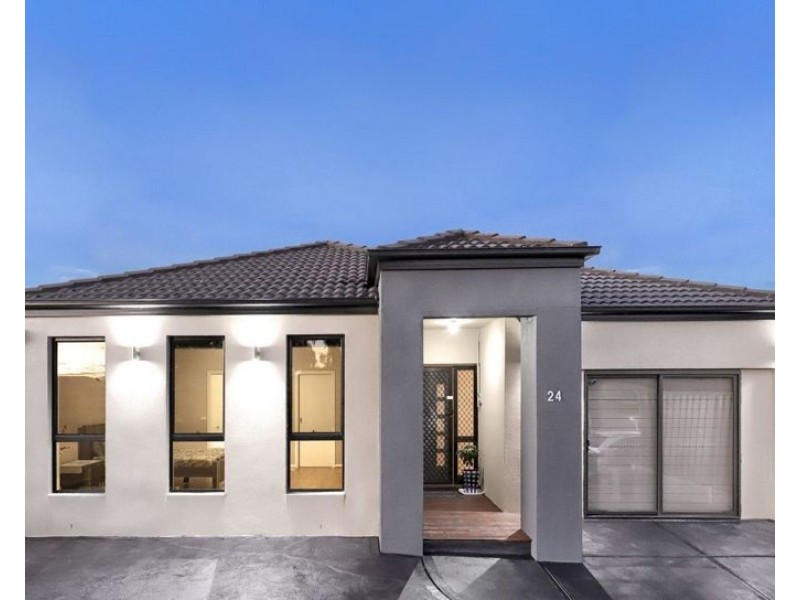 24 Black Range Avenue, Craigieburn VIC 3064