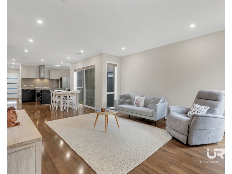 19 Domain Way, Craigieburn VIC 3064
