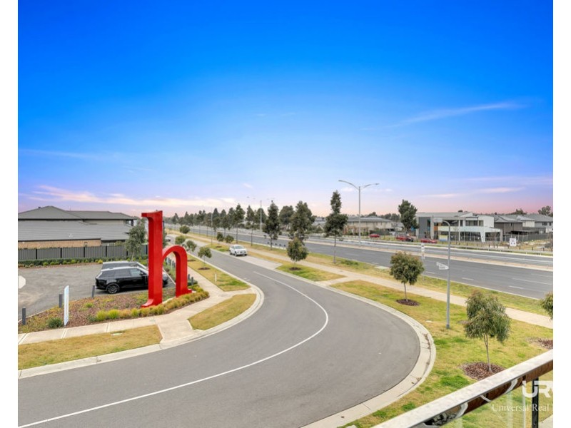 105/4 Highlander Drive, Craigieburn VIC 3064