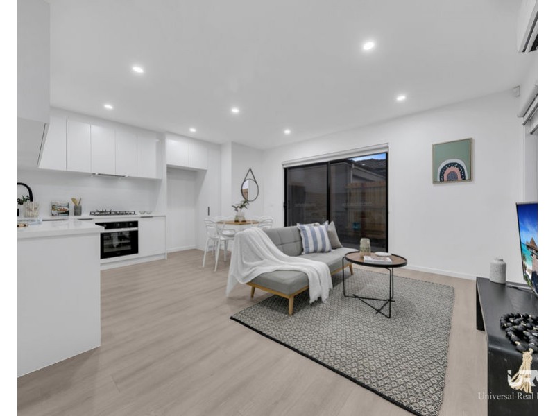 32 Hockley Avenue, Mickleham VIC 3064