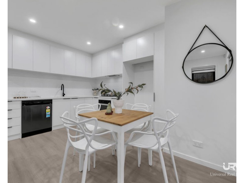 32 Hockley Avenue, Mickleham VIC 3064