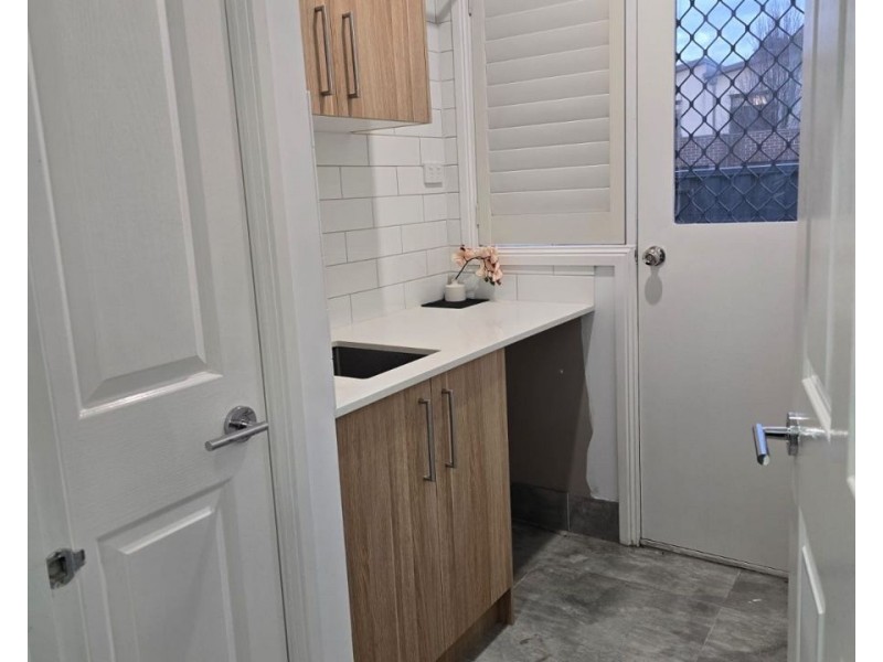 6 Dashing Road, Craigieburn VIC 3064
