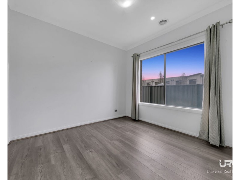 6 Dashing Road, Craigieburn VIC 3064