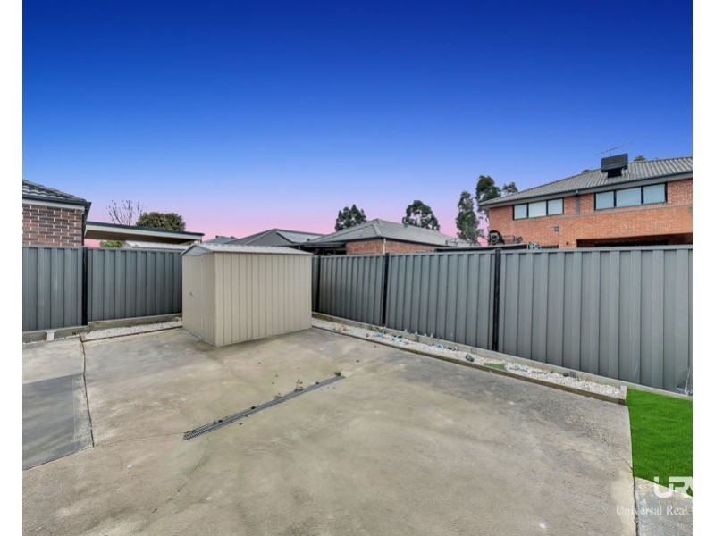6 Dashing Road, Craigieburn VIC 3064
