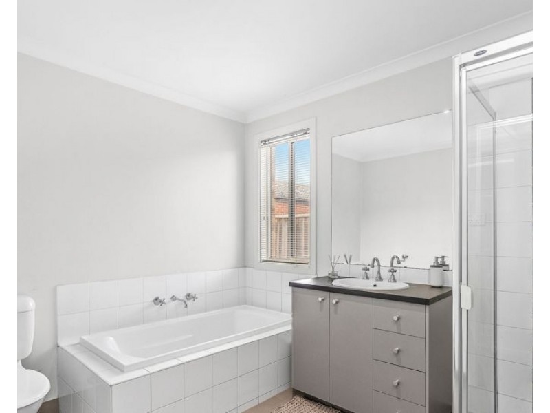 45 Moorookyle Avenue, Tarneit VIC 3029