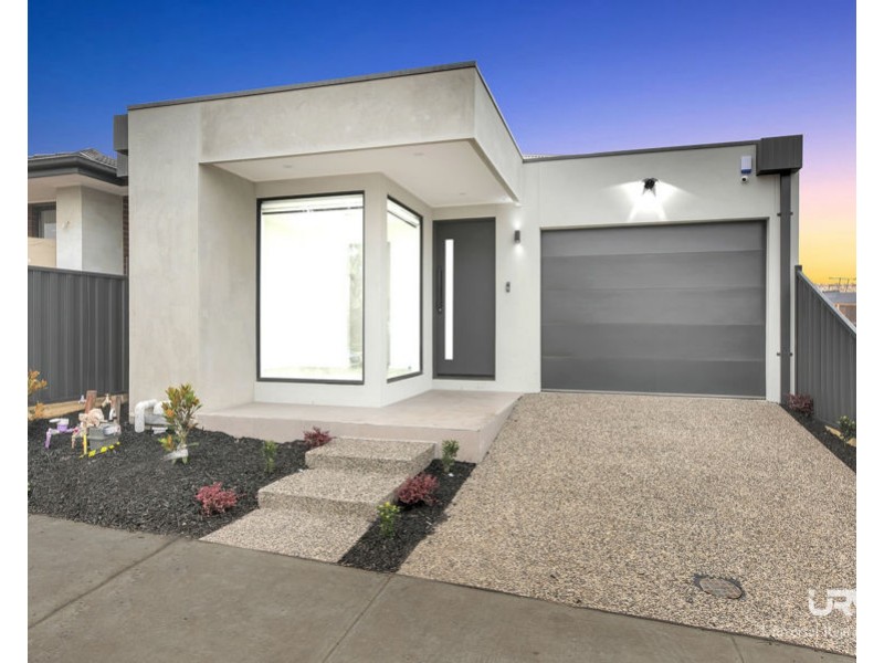 8 Beldi Street, Wollert VIC 3750