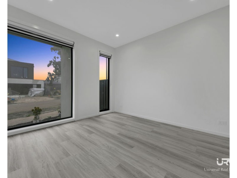 8 Beldi Street, Wollert VIC 3750