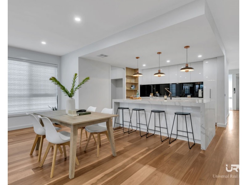 9 Rouge Way, Craigieburn VIC 3064