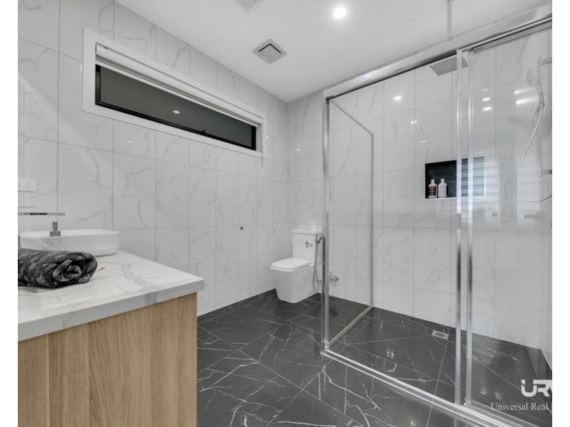 9 Rouge Way, Craigieburn VIC 3064