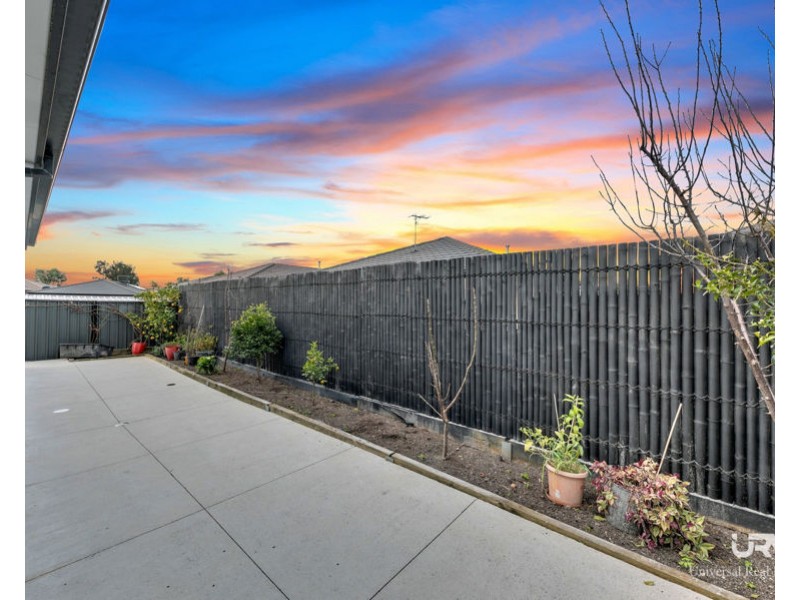 9 Rouge Way, Craigieburn VIC 3064