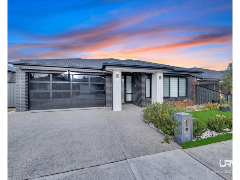 9 Rouge Way, Craigieburn VIC 3064