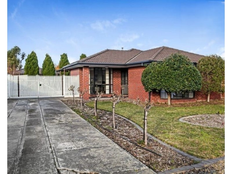 4 Zennor Court, Craigieburn VIC 3064