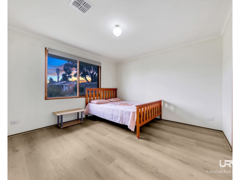 51 Northleigh Avenue, Craigieburn VIC 3064