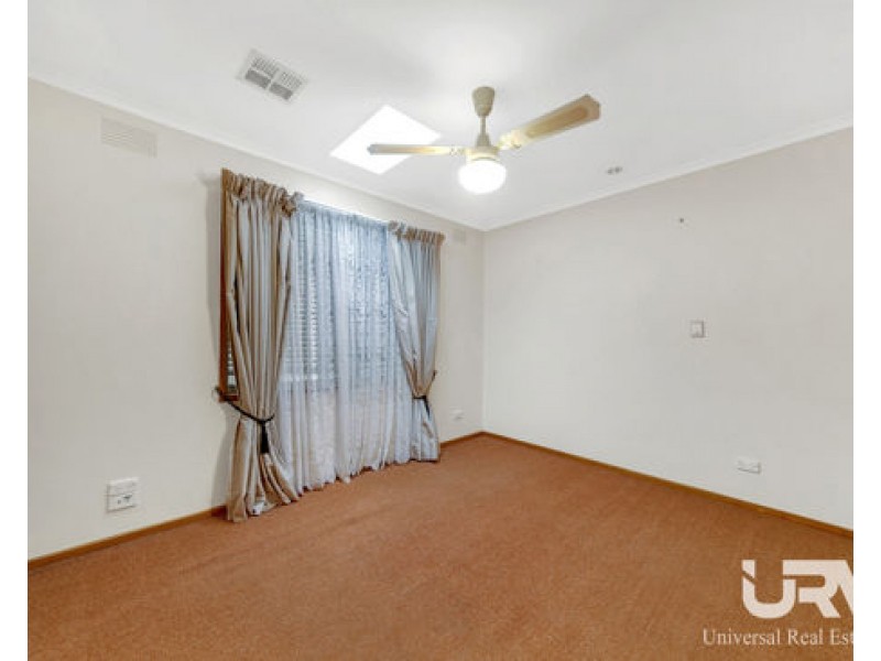 22 Benston Street, Craigieburn VIC 3064