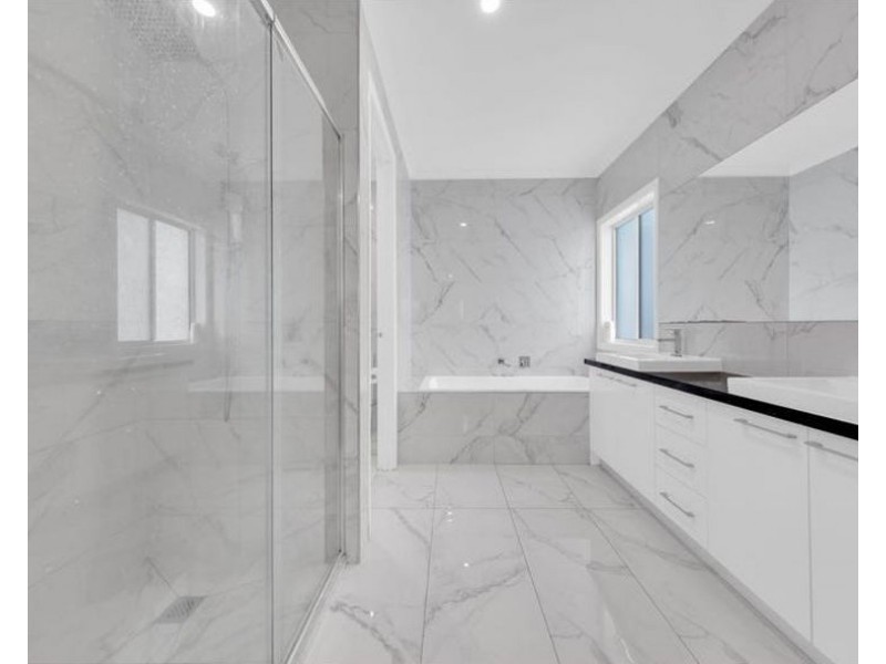 4 Olivetree Loop, Craigieburn VIC 3064