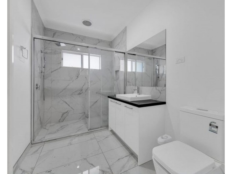 4 Olivetree Loop, Craigieburn VIC 3064