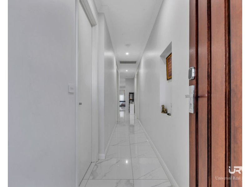 24 Akram Way, Rockbank VIC 3335