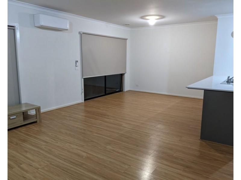 14 Millau Avenue, Craigieburn VIC 3064