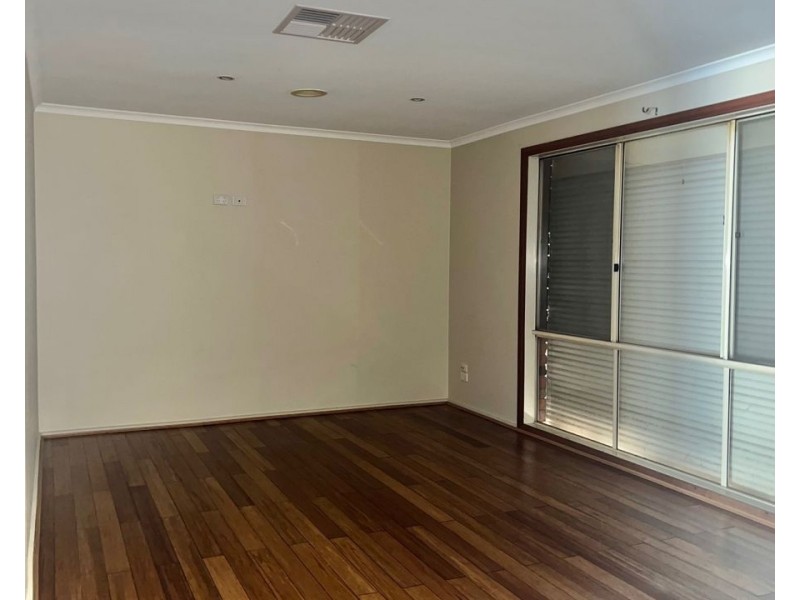 75 Abercarn Avenue, Craigieburn VIC 3064