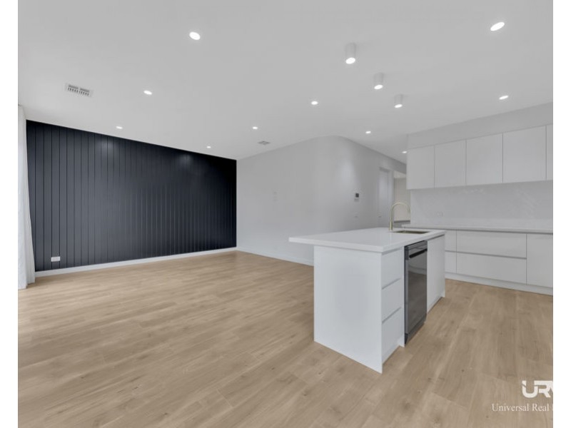 6 Wallowa Street, Mickleham VIC 3064